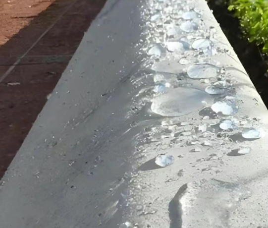 德昌硅烷浸渍涂料在混凝土保护中的应用