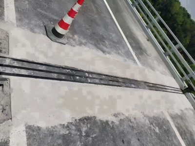 德昌伸缩缝更换后浇筑材料快速结构修补料速砼的产品特点及施工流程​